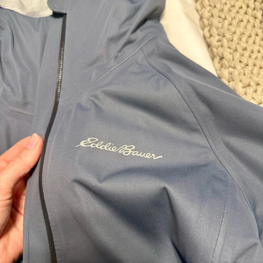 Eddie Bauer Women's Gray Hooded Jacket - Picture 4 of 4
